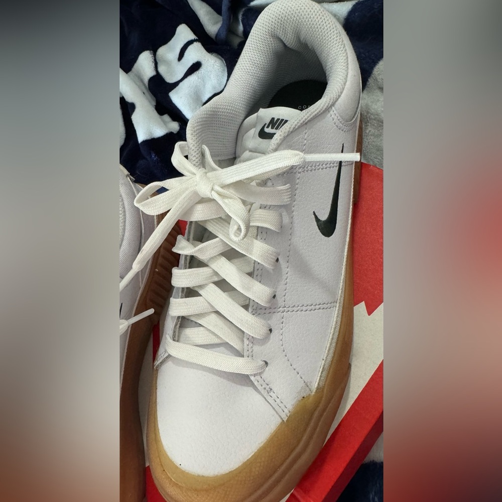 Women’s Nike Court legacy Lift LE casual shoe